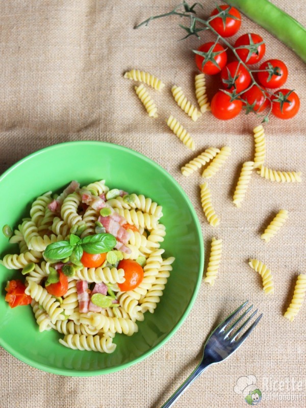 Pasta fave, pancetta e pomodorini RicetteDalMondo.it