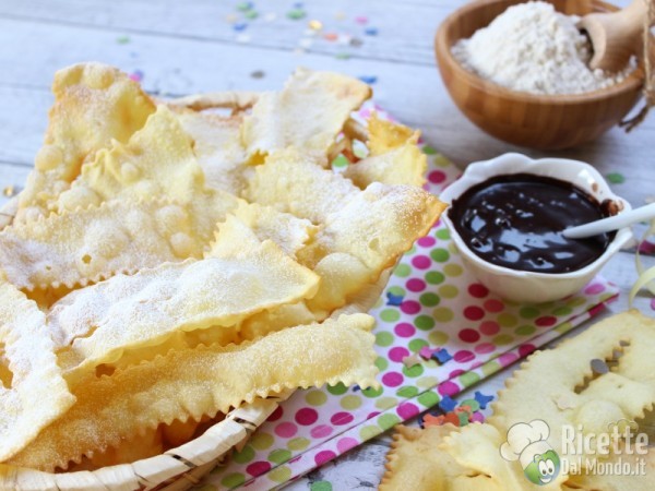 Chiacchiere di carnevale