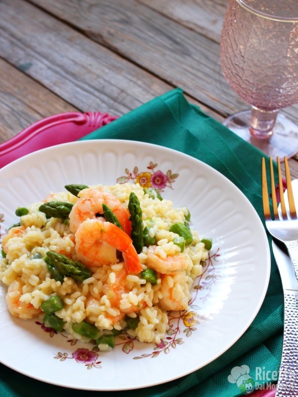 Risotto asparagi e gamberi RicetteDalMondo.it